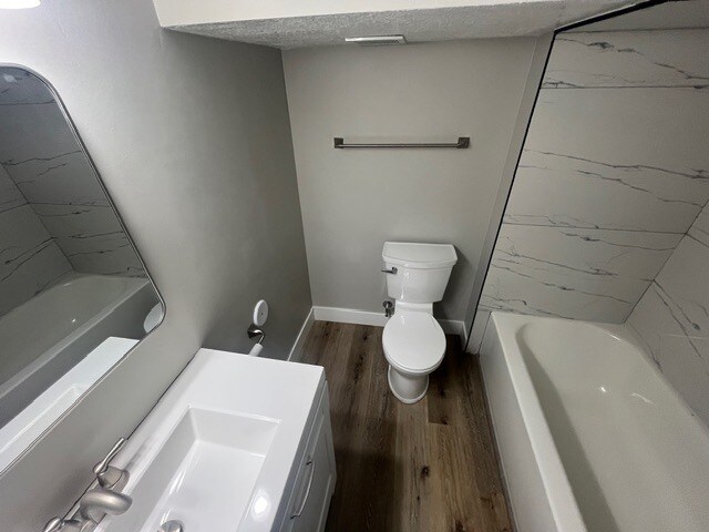 Foto del edificio - 1311 Court Ln