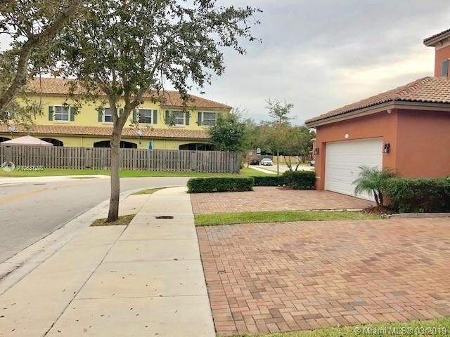 Building Photo - 15272 SW 88th Terrace