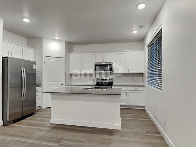 Foto del edificio - 7718 Brenden St SW