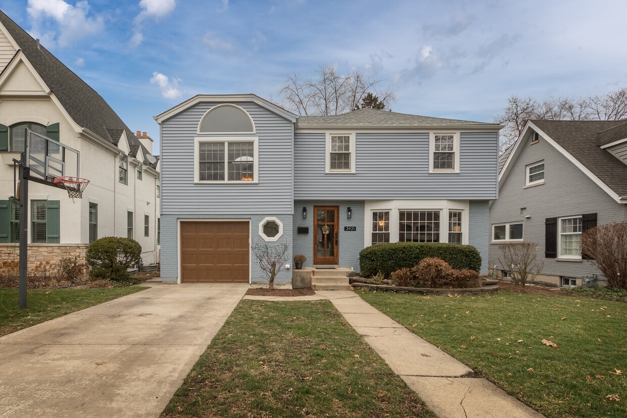 3921 Ellington Ave, Western Springs, IL 60558 House Rental in Western