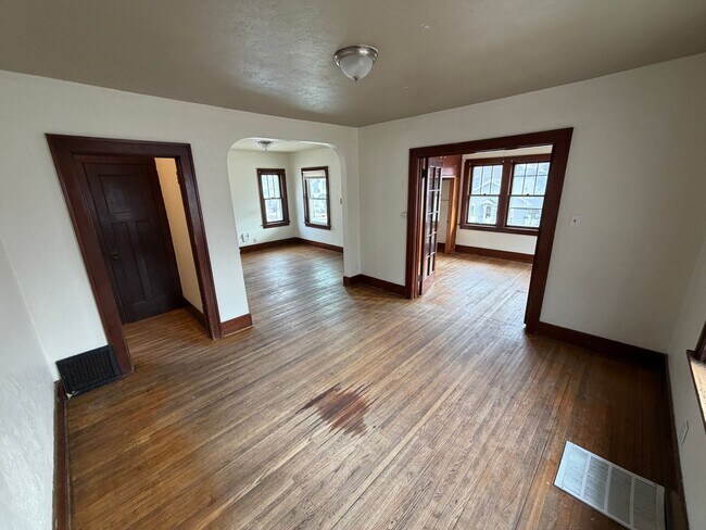 Foto del edificio - 2833 Chambers St