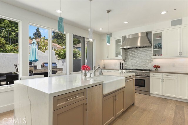 Foto del edificio - 11805 Henley Ln