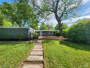 Building Photo - 24160 Buckhurst Dr