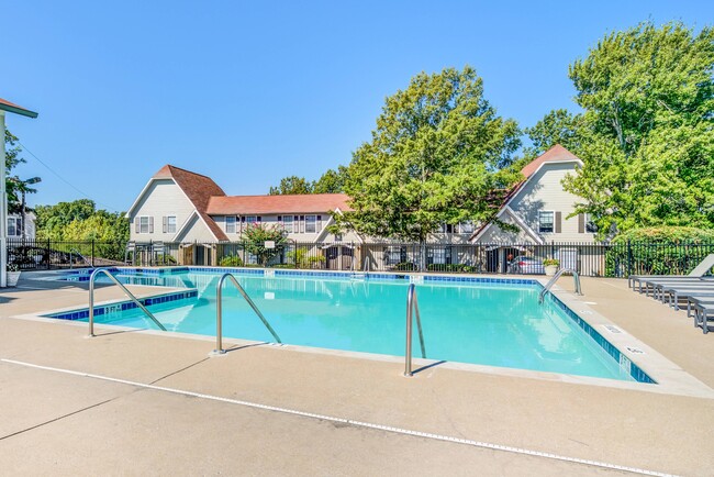 Aventura Bellevue Apartments - 1000 Amberwood Cir Nashville, TN ...