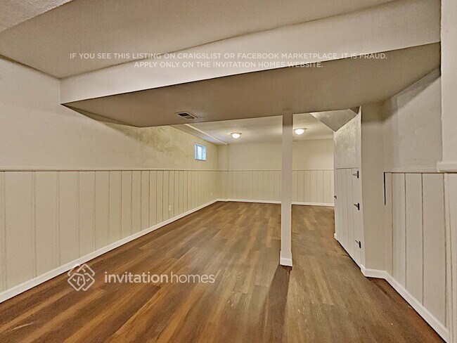 Foto del edificio - 9906 Garland Dr