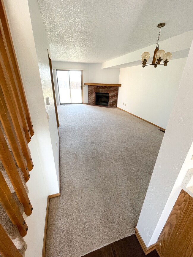 Building Photo - 5509 Fiesta Ln