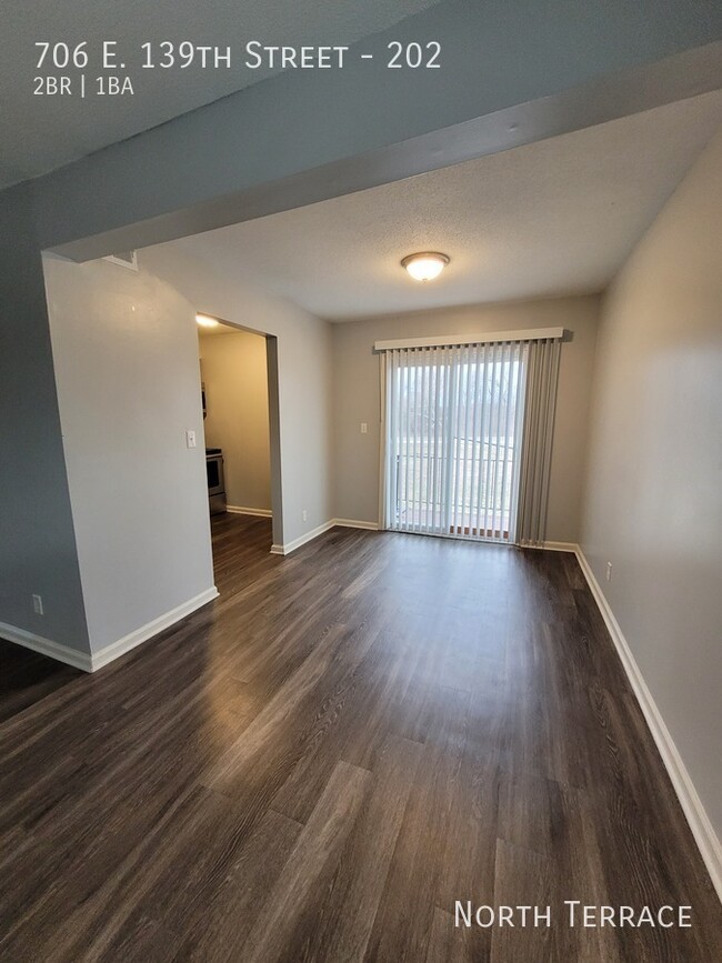 Foto del edificio - Renovated 2BR in South KCMO with Patio