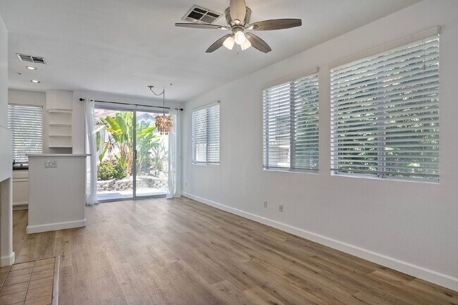 Foto del edificio - Cozy Condo  Saxony at Encinitas Ranch