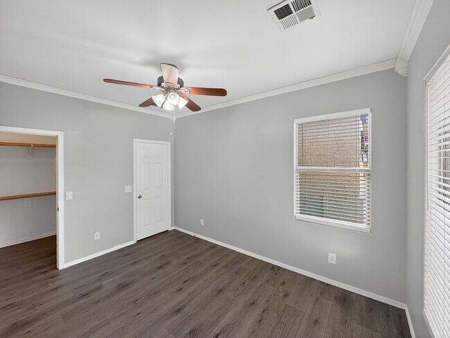 Foto del edificio - Single level, 4 bed 2 bath in Gilbert