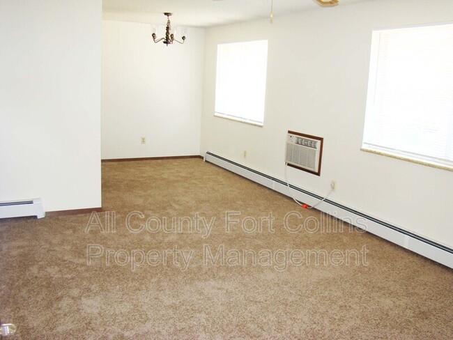 Building Photo - 421 Mulberry Dr