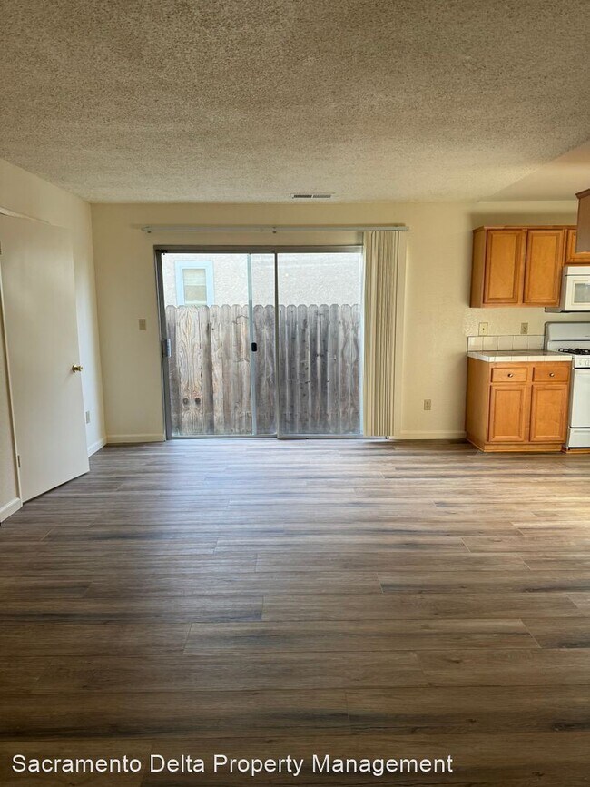 Building Photo - 4 br, 2 bath House - 1218 Glenbrook Avenue
