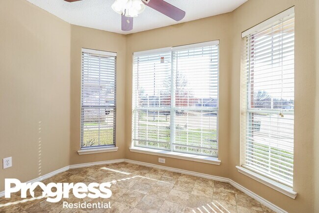 Building Photo - 10600 Copperwood Ln