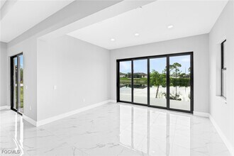 Building Photo - 2507 NW 25th St