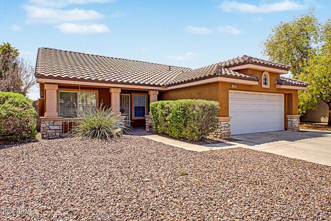 Building Photo - 9969 W MacKenzie Dr