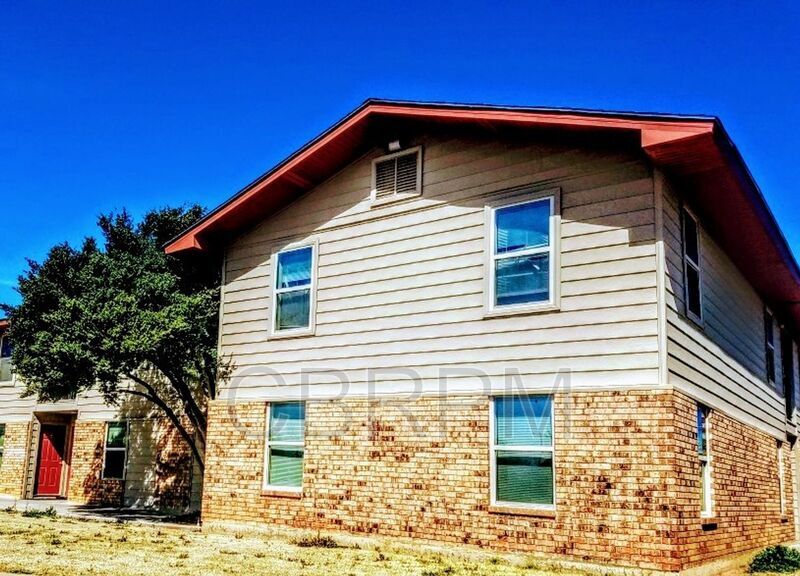 101 Teakwood Dr Unit 103 N, Andrews, TX 79714 Condo for Rent in