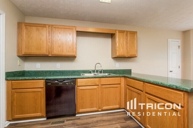 Building Photo - 175 Pooles Bend Ct