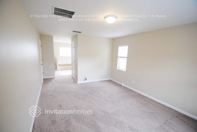 Building Photo - 135 Compass Rose Dr