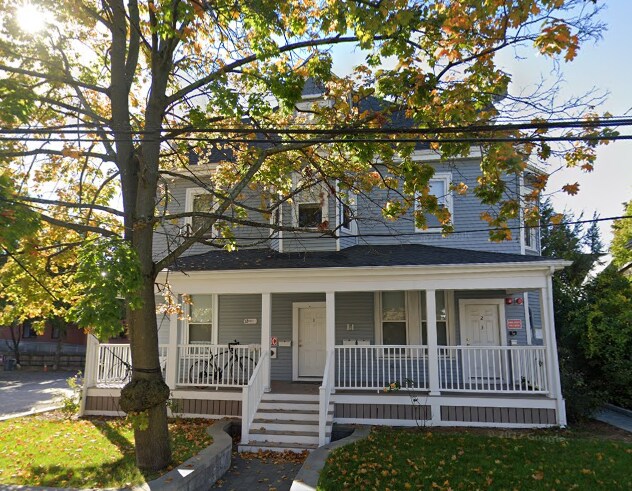 Primary Photo - 12 Harris St