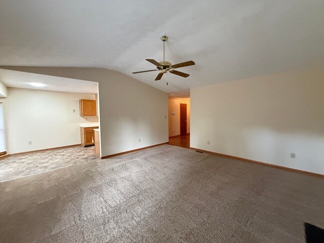 Building Photo - 5671 Archer Rd