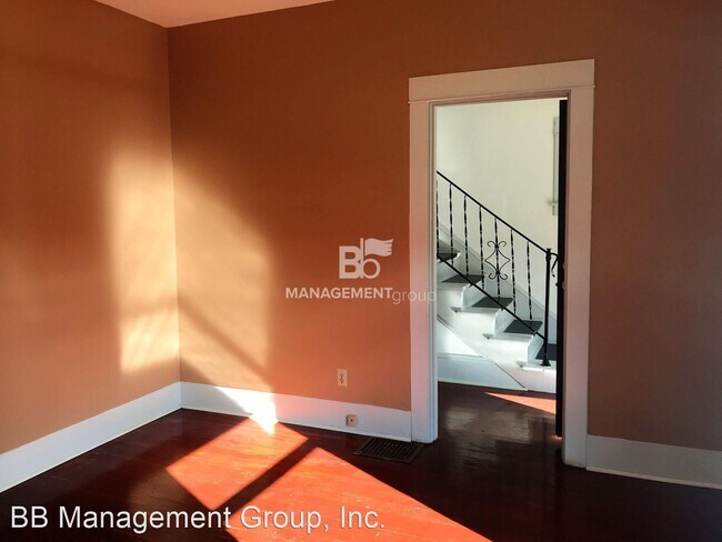 Building Photo - 2 br, 1.5 bath House - 0505 SW Nebraska St...