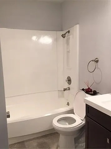 Baño 2 - 16110 Fitchburg Cir