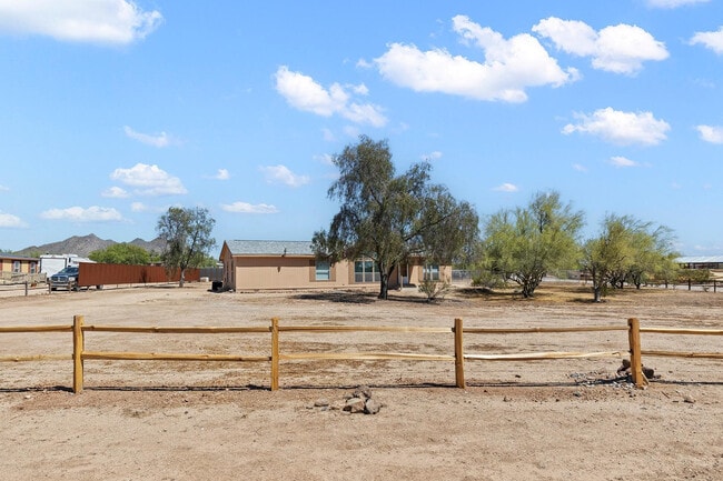 Building Photo - 37408 N 20th St