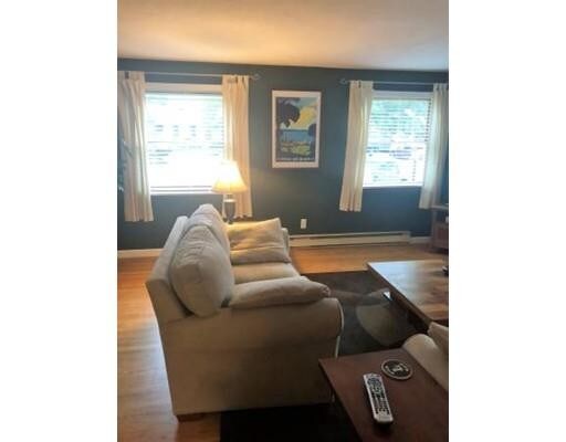 Building Photo - 119 Avery St