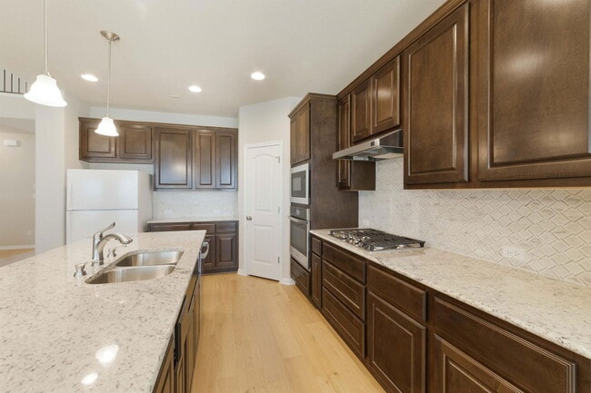 Building Photo - 20921 Brooklynn Melissa Dr