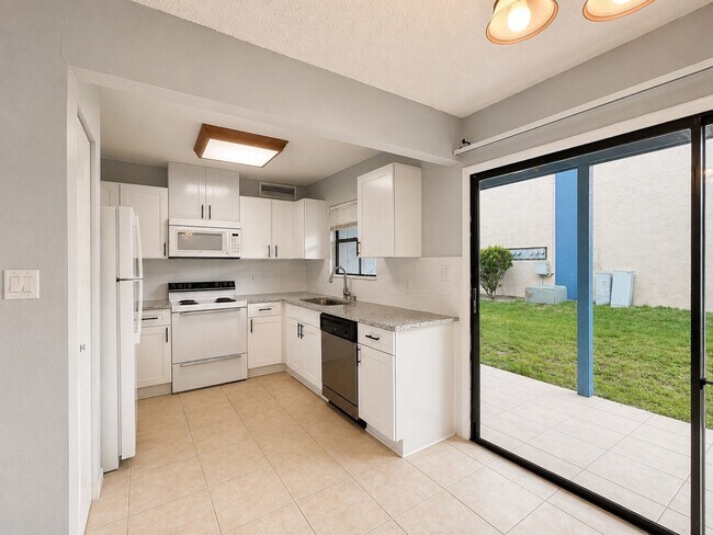 Foto del edificio - 2811 SW Archer Rd