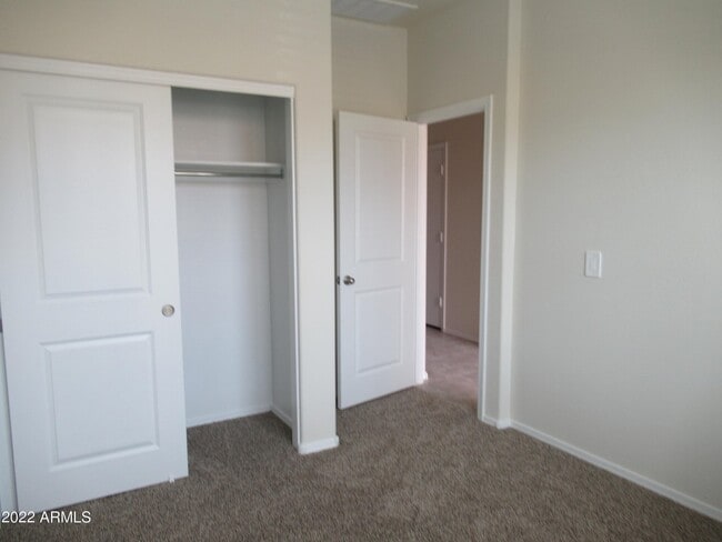 Building Photo - 4637 W Lemon Ave
