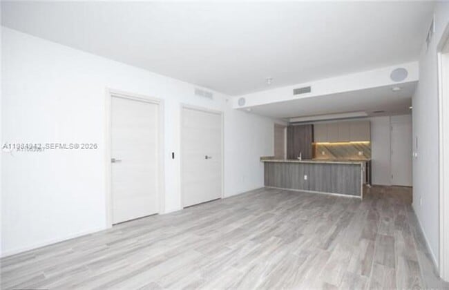 Photo - 801 S Miami Ave Apartment