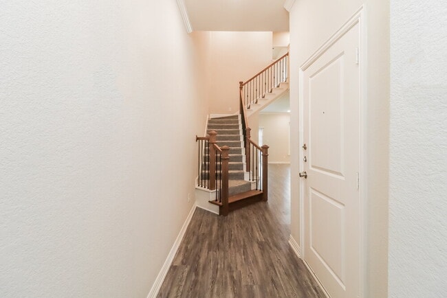 Foto del edificio - 1213 Summerset Ln