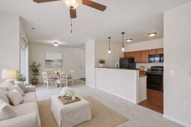 Foto del edificio - Burkart Crossing Apartments