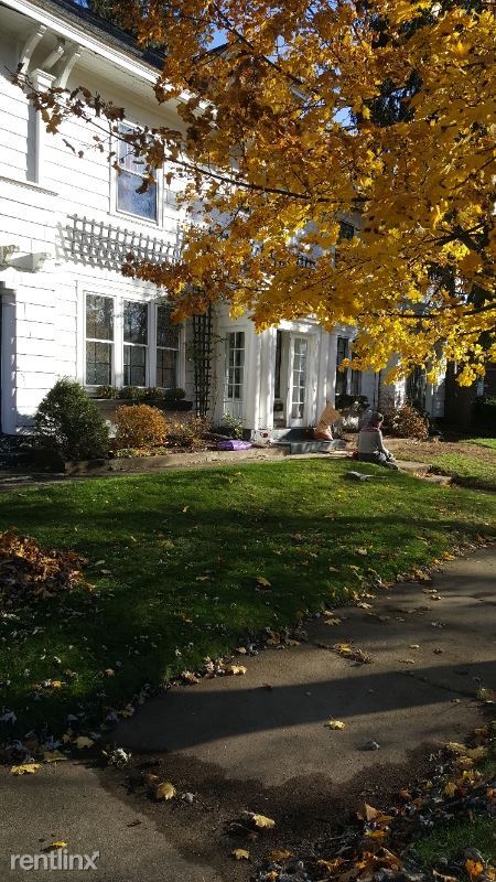 Foto principal - 9 Bellevue Ave