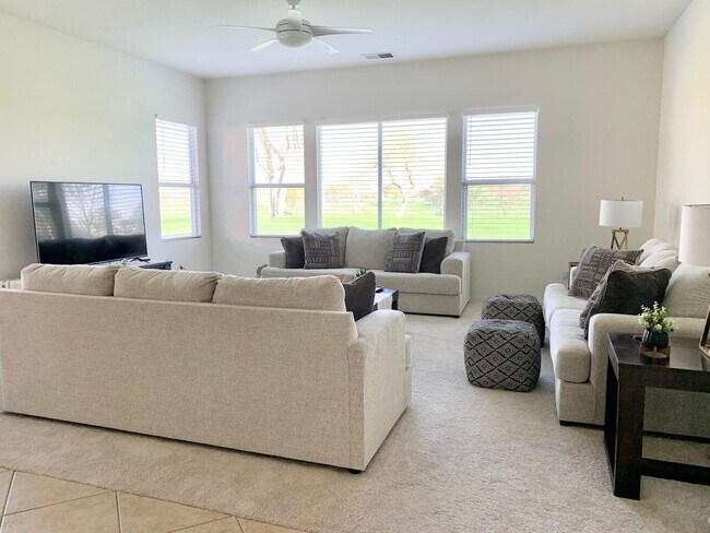 Building Photo - 44076 Royal Troon Dr