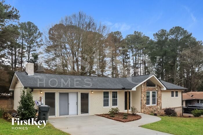 Primary Photo - 3152 Hamilton Rd NW