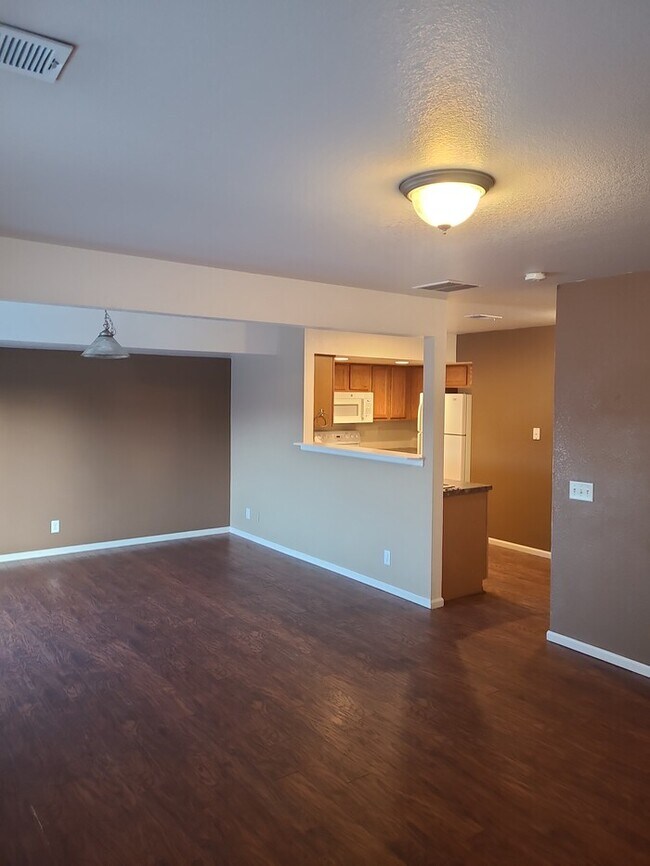 3 Bedroom Townhouse For Rent Townhome Rentals in Rock Springs WY