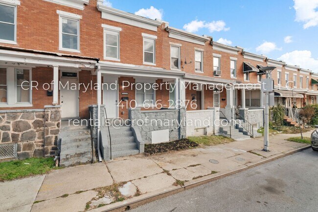 Building Photo - Newly renovated home!