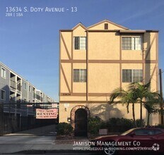 Building Photo - 13634 S Doty Ave