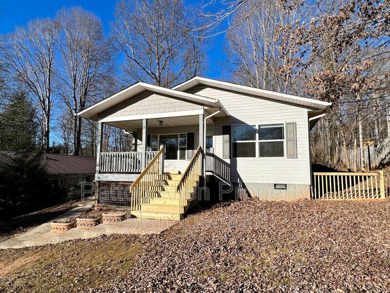 Primary Photo - 9 Homewood Dr