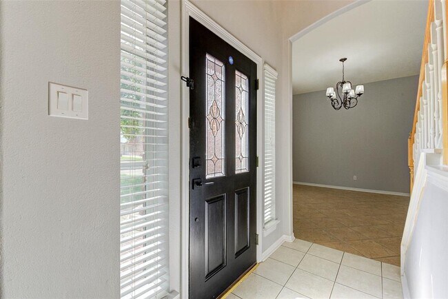 Building Photo - 2026 Avana Glen Ln