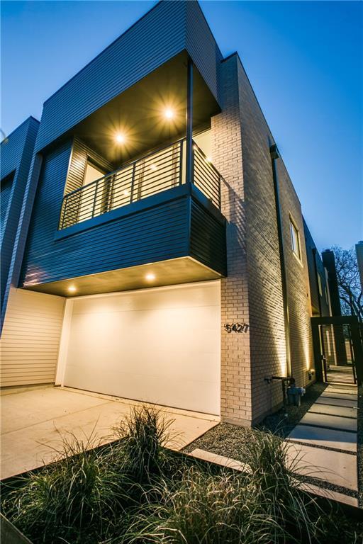 Foto del edificio - 5427 Melrose Ave