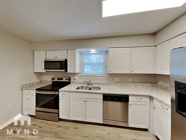 Foto del edificio - 5158 Sand Ridge Ct