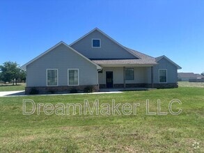 Building Photo - 716 Flowers Dr