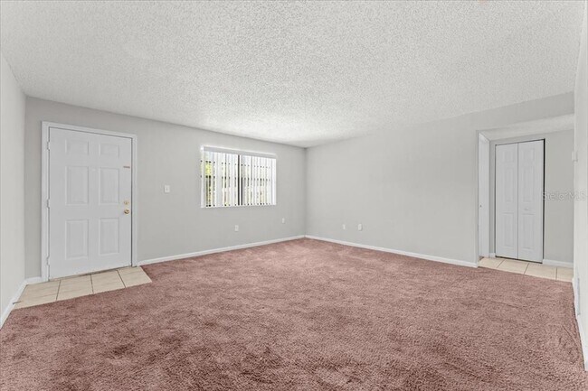 Foto del edificio - 12407 Oak Cedar Pl