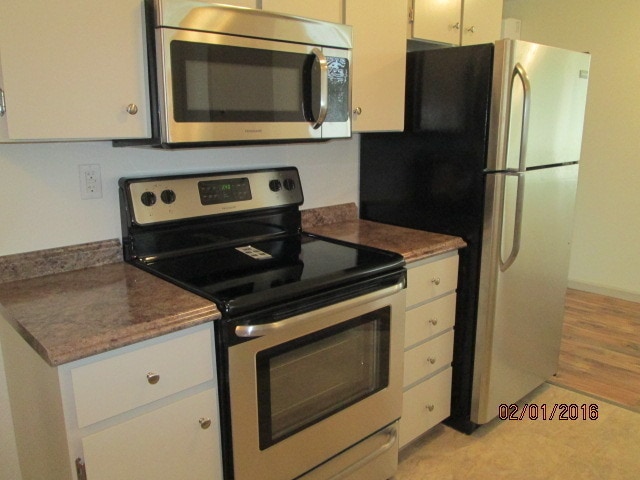Building Photo - COMING SOON - LaCenter spacious cutie.. ...