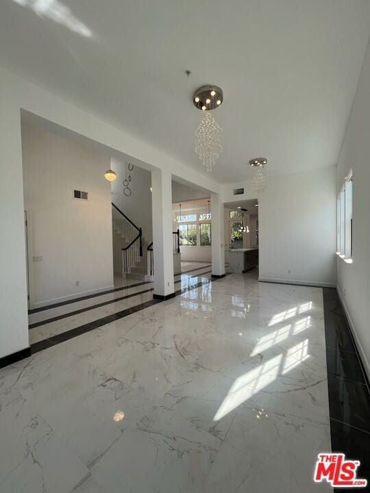 Building Photo - 2320 Diamond Head Way
