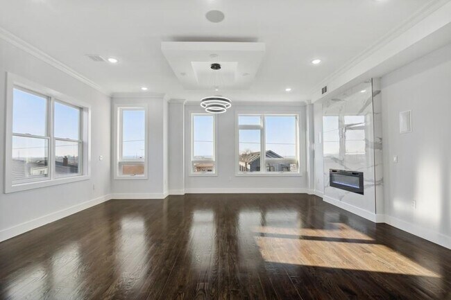 Foto del edificio - 122 Terrace Ave