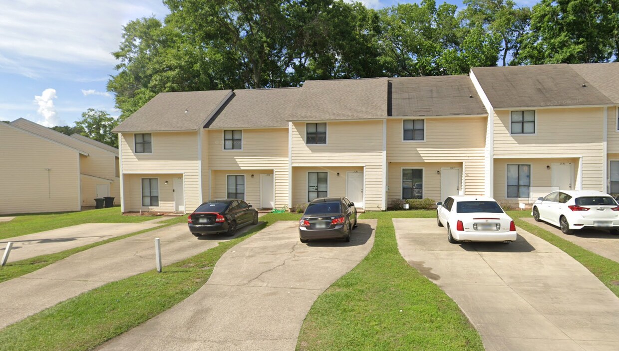 Foto principal - 2268 Continental Ave