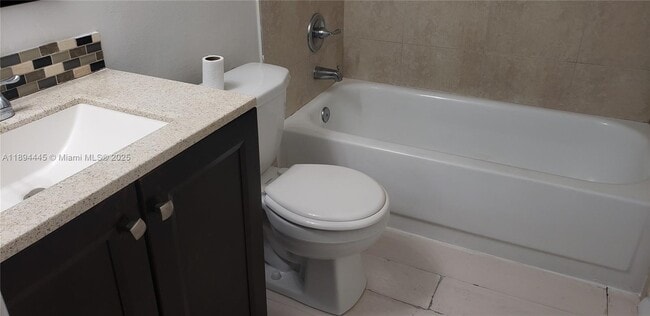 Foto del edificio - 8301 SW 142nd Ave